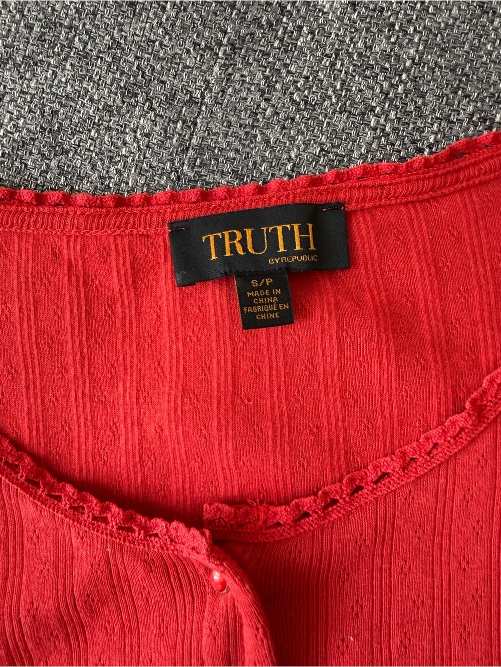 Truth by Republic Red Long-Sleeve Button-Front Ribbed Top - Picture 5 of 6